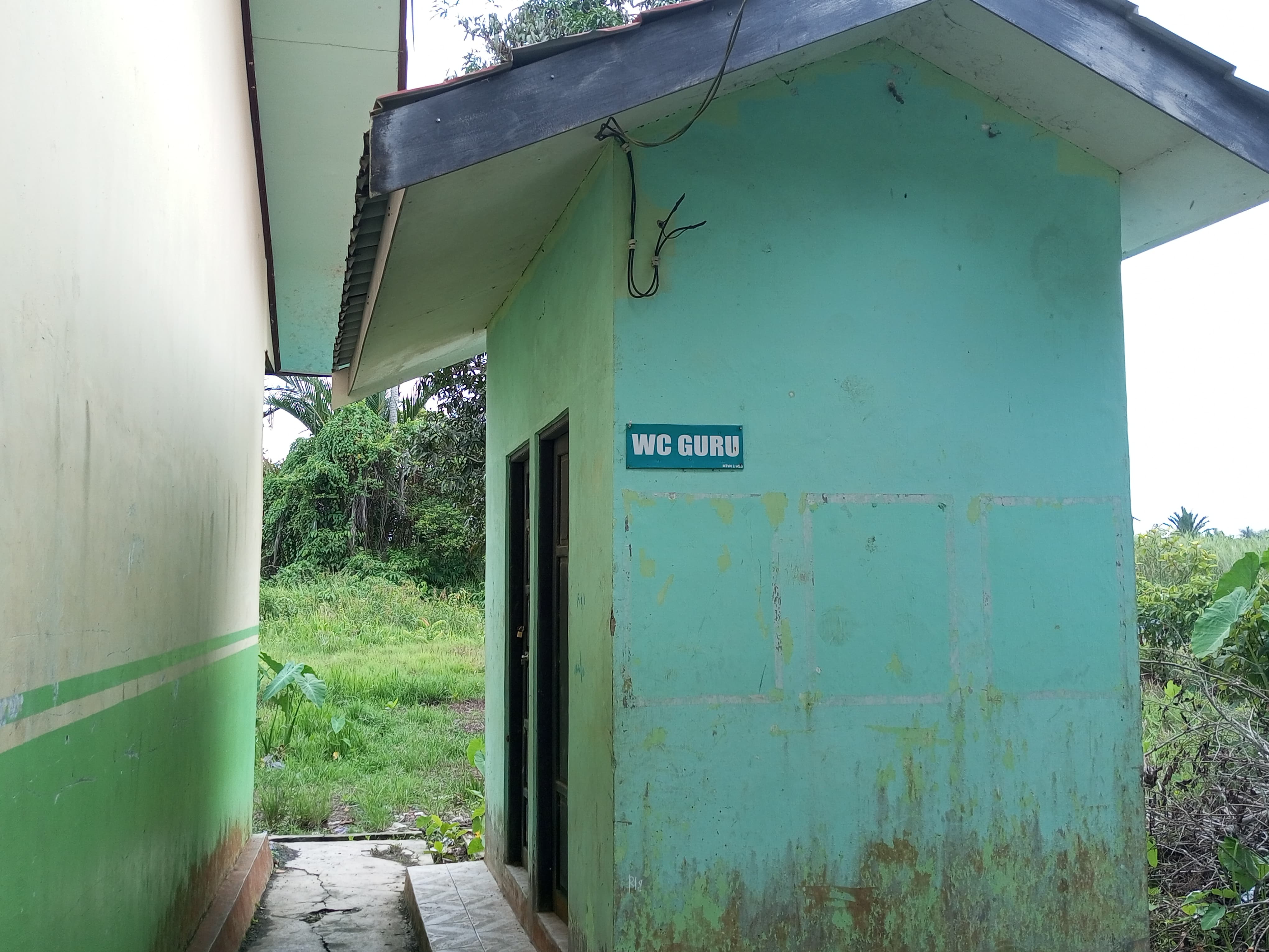 WC (Toilet Siswa & Guru)