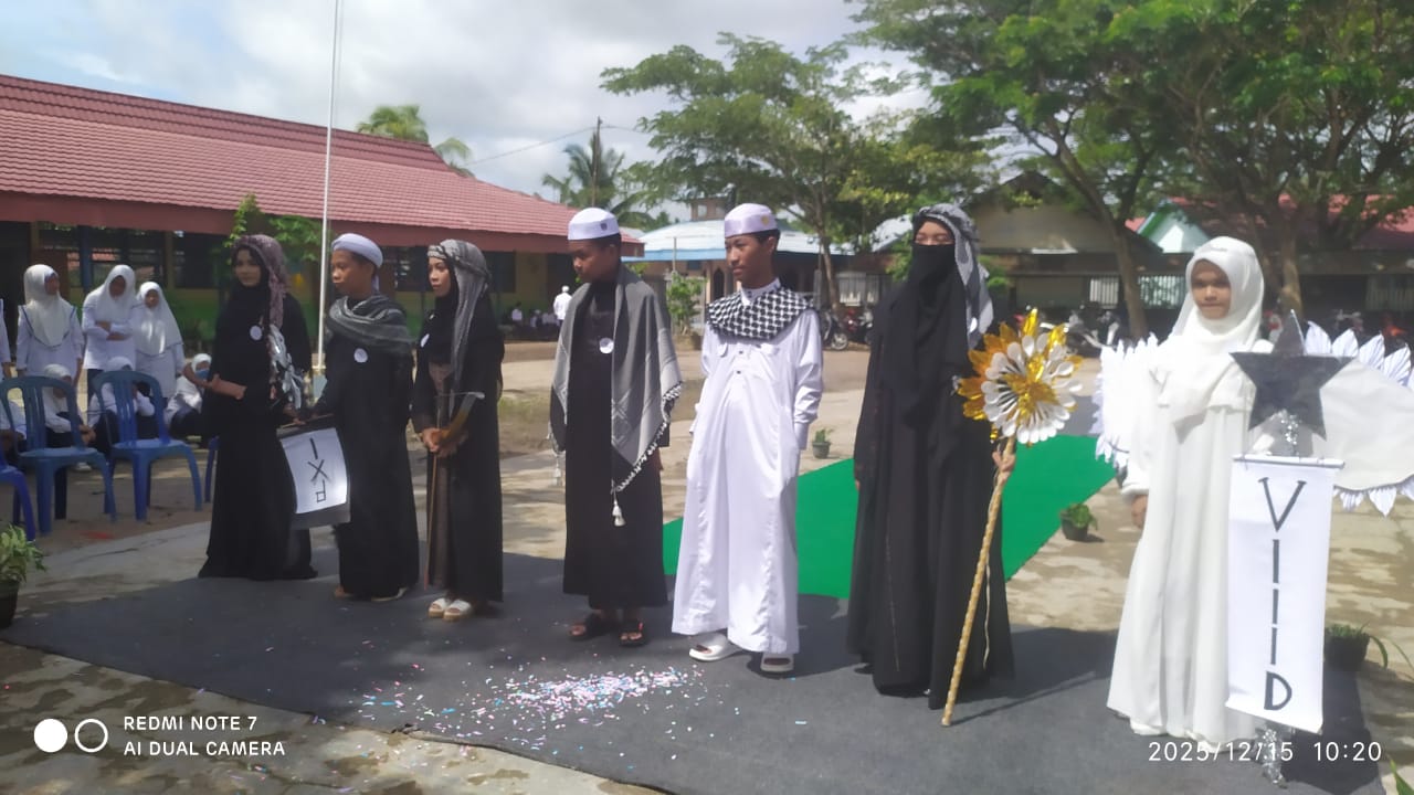 Class Meeting Hari Ke-6 (15 Des): Fashion Show Meriah, Kelas 9A Borong Juara Video dan Sambung Lirik